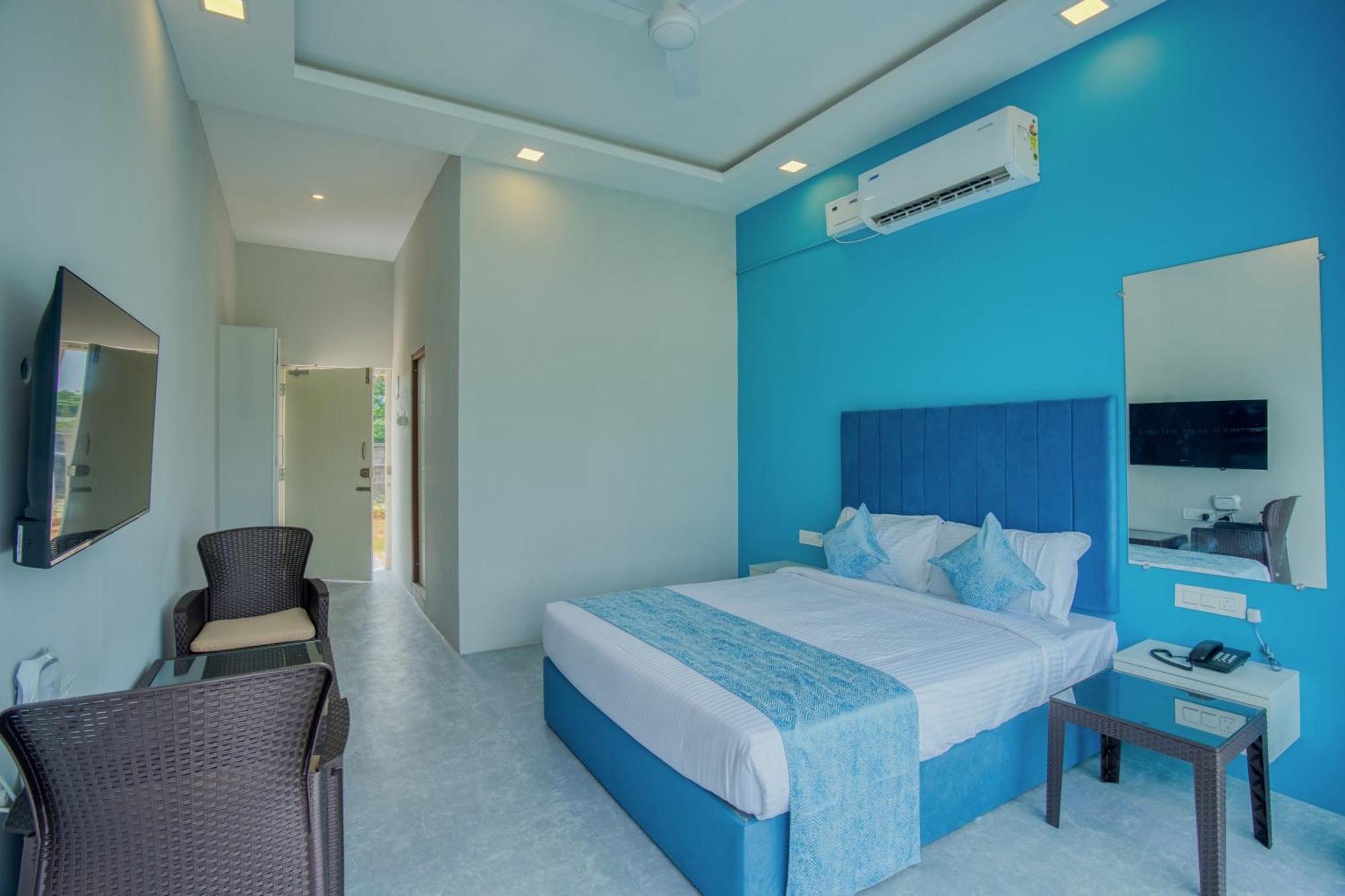 Seaborne Beach Resort Auroville Extérieur photo