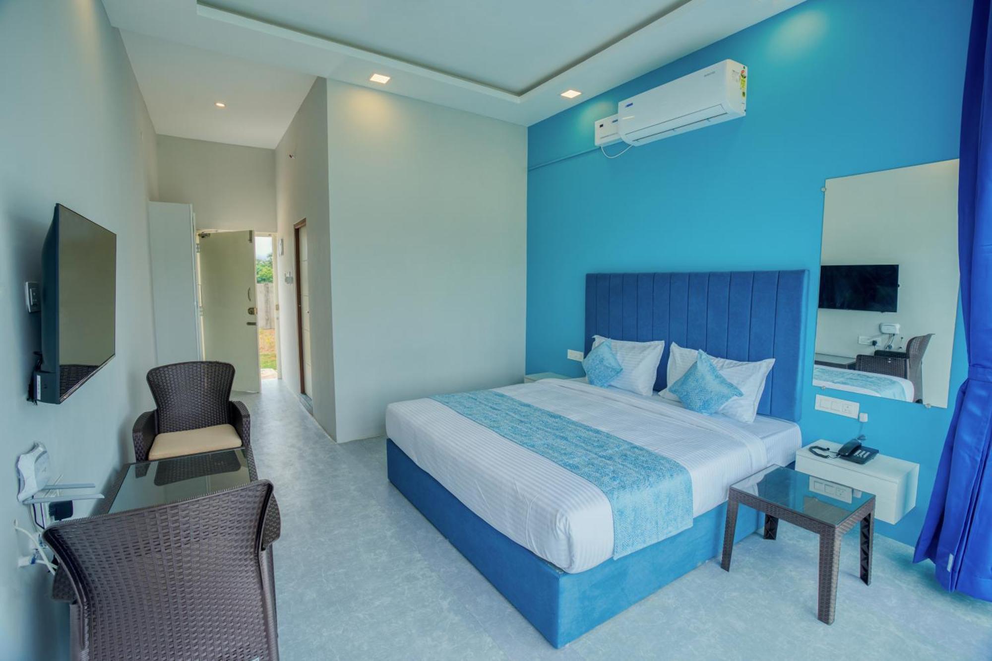 Seaborne Beach Resort Auroville Extérieur photo